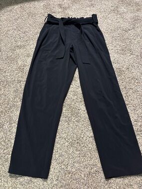 Athleta Skyline Pant size 4